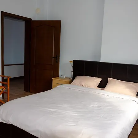 Vila “nadezhda” *